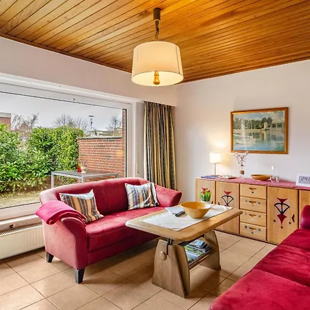 Seefalkenstrasse 펜션 *